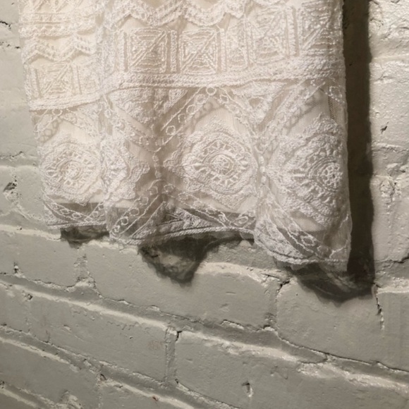 American Eagle - Lace Dress - Size 0 - Picture 6 of 7